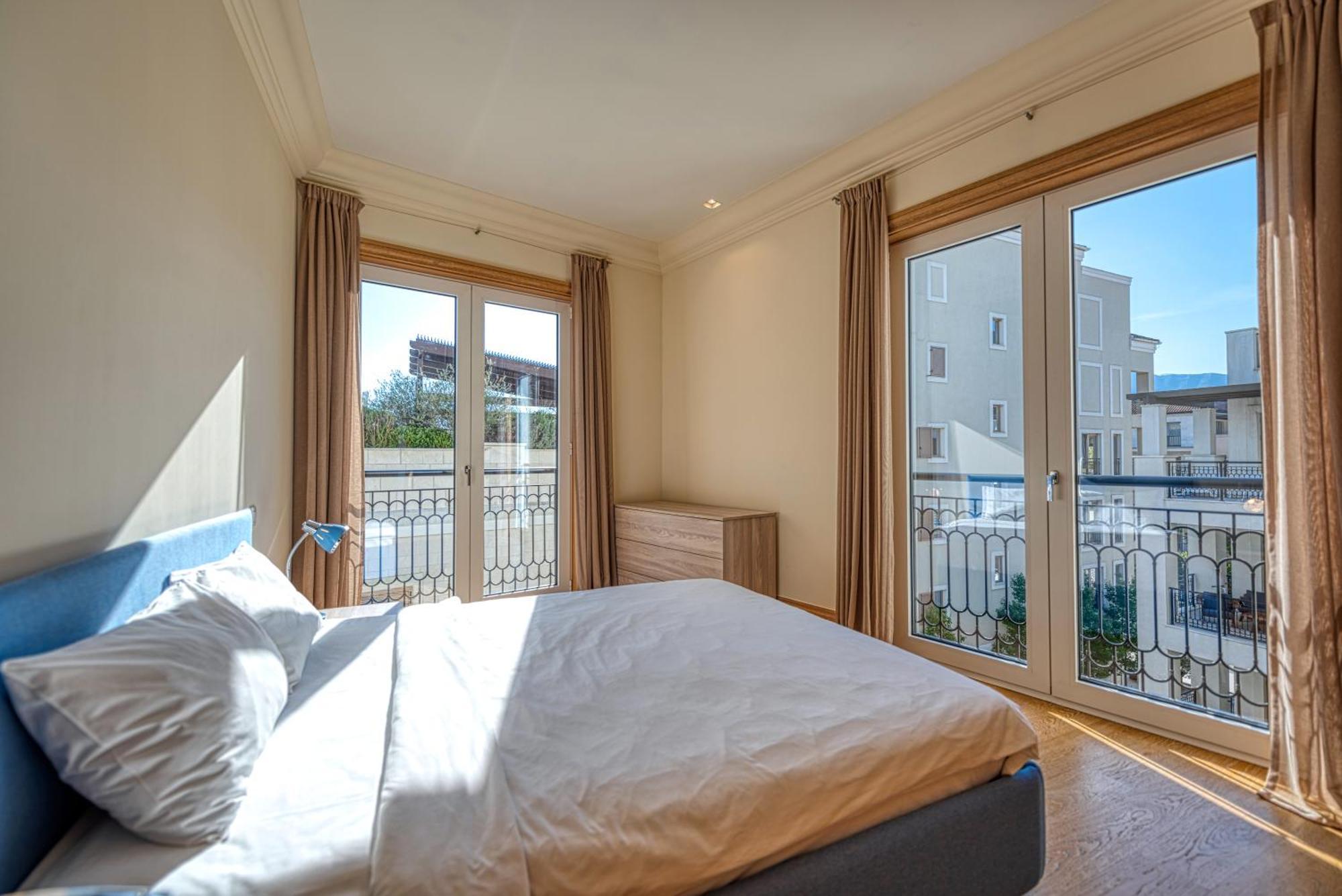 Porto Montenegro Residences Tivat Buitenkant foto
