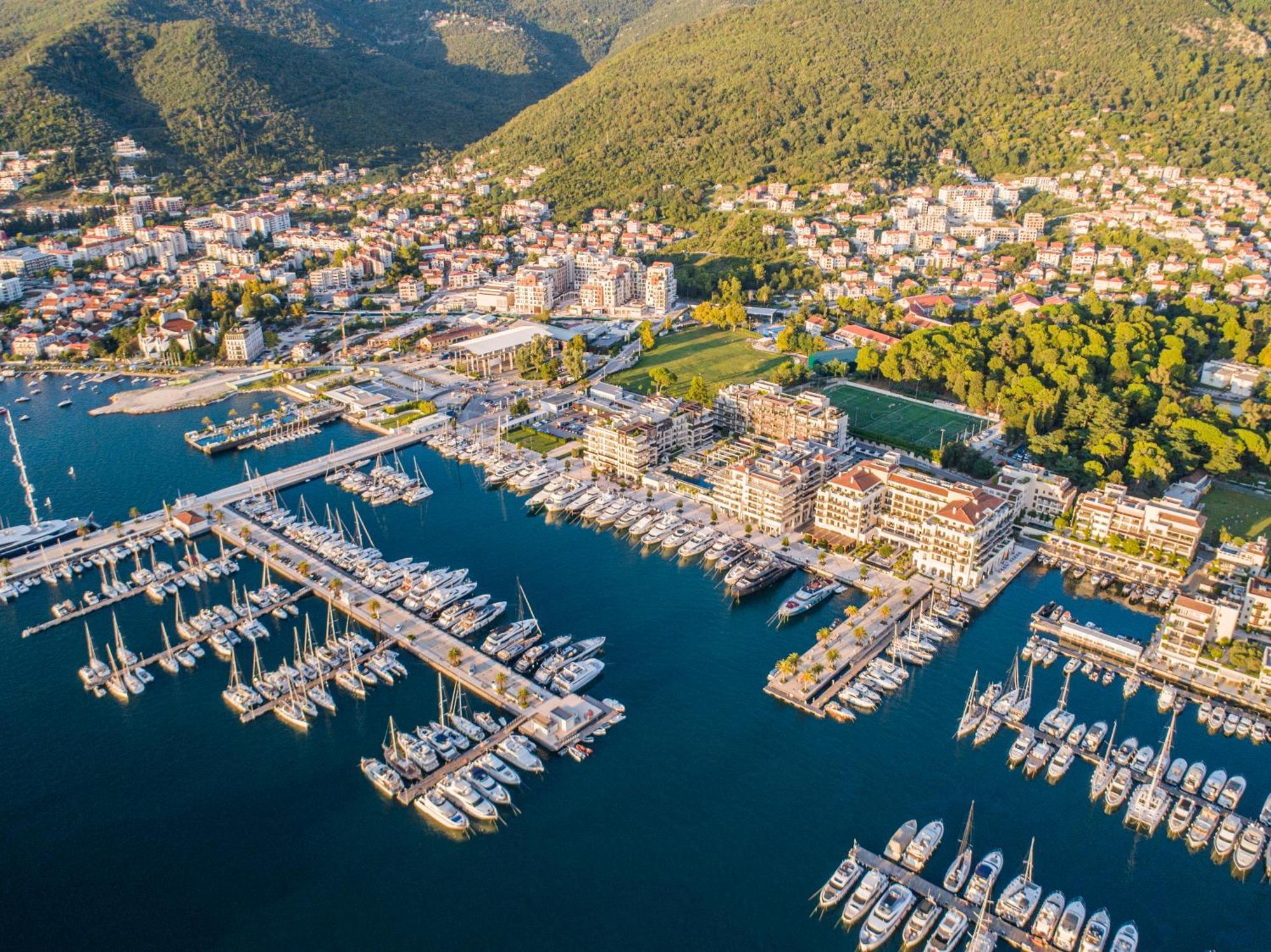 Porto Montenegro Residences Tivat Buitenkant foto